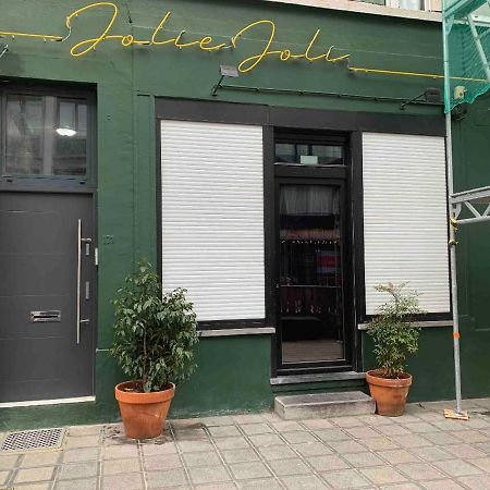 Un Sommeil Paisible Saint-Gilles Exterior foto